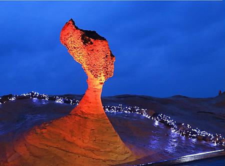 【台湾旅行ツアー】1泊2日で台湾の北海岸を満喫できる大満足プラン！ 北海岸 金山 金山老街 淡水 野柳地質公園 和平島地質公園 朱銘美術館 台北旅人國際青年旅館 旅行邦尼青年旅館サイクリング