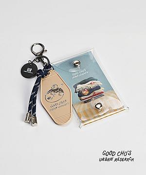 掛繩零錢包(ストラップ付きコインポーチ)590元