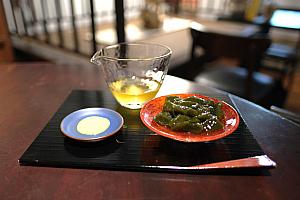 新天井桂花抹茶艾粄(キンモクセイシロップ付き抹茶くずもち)
