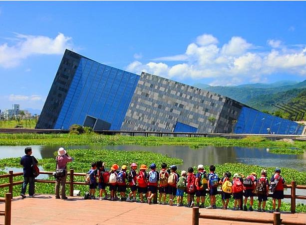 【台湾旅行ツアー】蘭陽博物館や赫蒂法莊園(Healtdevaパーク)など宜蘭の観光名所を巡る旅！