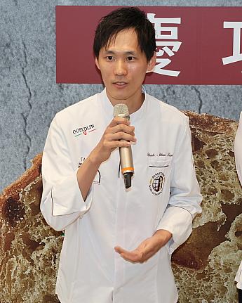 「Feeling1巧克力工房麵包」の蔡約群さん