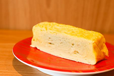 さらに、から揚げと玉子焼きがついてくる満腹コースになっています。