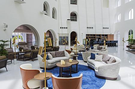 【台湾観光ツアー】淡水＆八里を巡るペア日帰り旅！アフタヌーンティーも楽しめるとっておきプランを紹介！ 淡水 八里 滋爆米花觀光工廠 ポップスマイルポップコーン工場 齊柏林空間 齊柏林 福容大飯店 フーロンホテル 將捷金鬱金香酒店 将捷金鬱金香酒店 登峰魚酥山焙