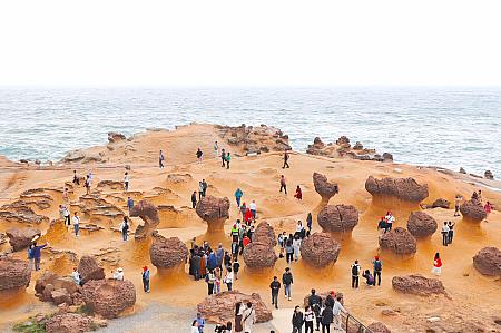 地味～に楽しい野柳地質公園。風が強いのだけは気を付けて！