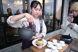 【瑞芳・九份観光】瑞芳駅と九份で手作り体験＆街歩きを満喫してきました！台鉄「瑞芳」駅の裏改札にも見どころがたくさんあるんです！