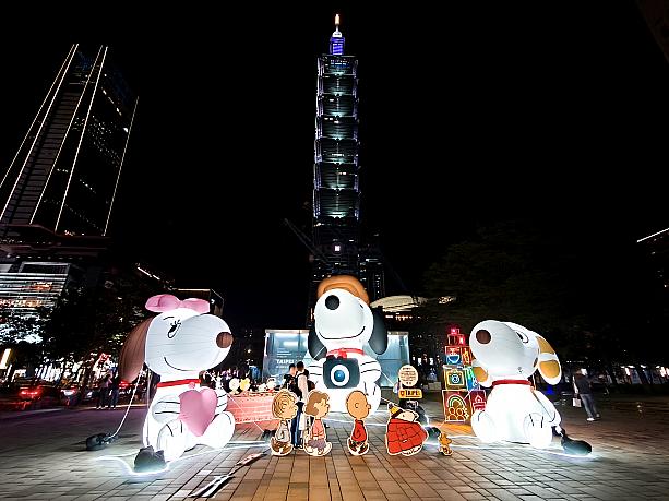 てっぺんからつま先までの台北101と一緒にかわいく撮影するのはなかなか難しいですね。下から煽っちゃうからどうしても怖くなっちゃうんです