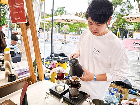 日本からもたくさんのショップやブランド、コーヒーロースターが参加しています。東京だけでなく、京都、静岡、岡山、島根……などなど、日本各地のコーヒーがここでなら気軽に試せちゃう♪