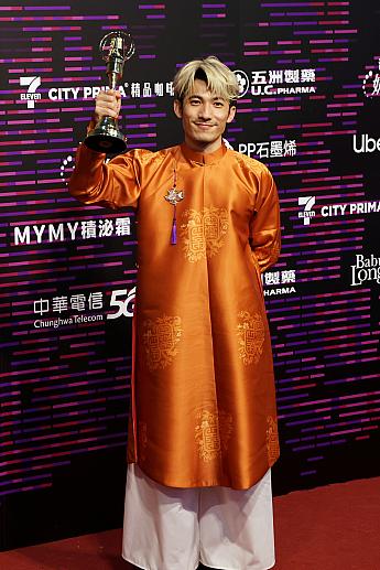 長編ドラマ部門「主演男優賞」：連炳發(リエン・ビン・ファット)