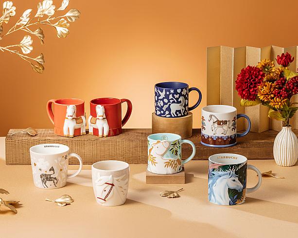 【台湾スタバ】午年の幸運を呼ぶ限定アイテム登場！2026/1/5発売です 台湾スタバ 午年 馬年ゴールド