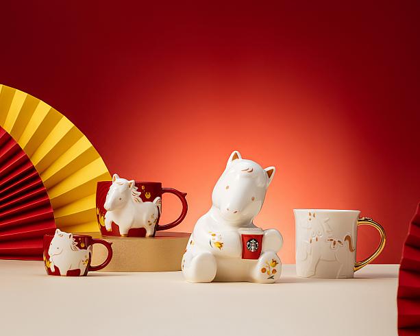 【台湾スタバ】午年の幸運を呼ぶ限定アイテム登場！2026/1/5発売です 台湾スタバ 午年 馬年ゴールド