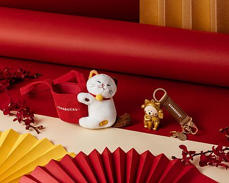 【台湾スタバ】午年の幸運を呼ぶ限定アイテム登場！2026/1/5発売です 台湾スタバ 午年 馬年ゴールド