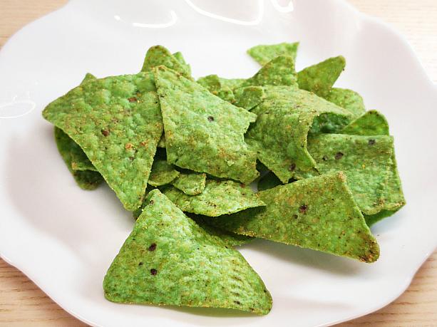 ナビは苦手なので、袋を開けた瞬間からパクチーを感じてしまって隔離したので、苦手な方は気を付けてください！パクチー好きは以前勝手に食べ比べたパクチースナック菓子食べ比べ記事は必見ですよ！