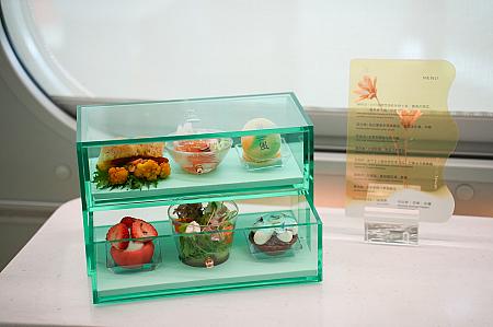 台鉄「海風號」のために作られたマカロン