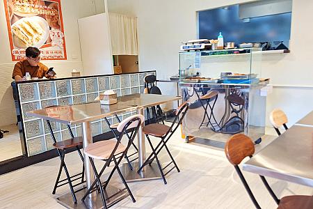 【台北グルメ】庶民派グルメ「焼き餃子」を求めて、地元民が通う「大舅媽鍋貼」に行ってきた！ 大舅媽鍋貼 鍋貼焼き餃子