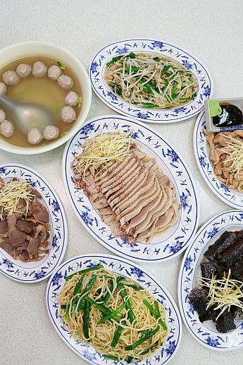 【台湾グルメ】ガチョウ肉好きの聖地「嘉義県・民雄」の人気店「正宗民雄鵝肉亭」で本場の味を！おいしくてコスパ抜群で最高♡ ガチョウ肉 正宗民雄鵝肉亭 台湾旅行 台湾グルメ嘉義グルメ