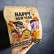 紙袋も新年を祝っていてかわいい♡日本では手に入らないので、マクドナルドファンは必ずゲットして！