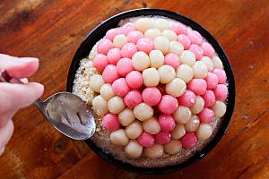 【台湾伝統スイーツ】台南の街角で、かわいい＋おいしい「阿川粉圓」のかき氷♡ 台湾スイーツ 阿川粉圓 阿川古早味粉圓冰 かき氷 湯圓かき氷 台南グルメ 台南スイーツ 台南旅行 台南観光 台湾旅行台湾観光