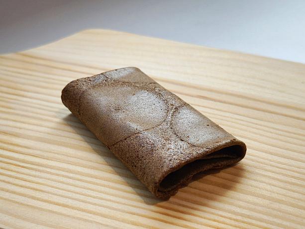 一口食べれば紅茶の味が口いっぱいに広がる「錫蘭紅茶薄捲餅」は隠れた人気商品。商品名にセイロンティーとありますが、花蓮の舞鶴の蜜香紅茶フレーバーも練りこまれているので、台湾土産にもぴったりなんです！