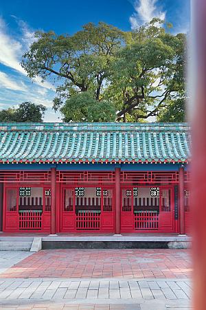 【台南観光スポット】台湾開拓の英雄・鄭成功を祀る「延平郡王祠」へ行こう！ 鄭成功 延平郡王祠 お土産販売所 台南観光 台南観光スポット 台南旅行 台湾旅行 台湾観光 見学無料 台南土産 台湾土産台湾クリエイティブグッズ