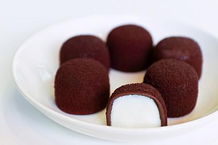 台湾に住む日本人はもちろん、旅行で台湾に来ている人にオススメしたい「SNOWS(スノー)」のポップアップストア！ボップアップストアは3月22日までの開催です。小籠包ついでに日本でも手に入りにくいうまうまスイーツを台湾でゲットしてみませんか？