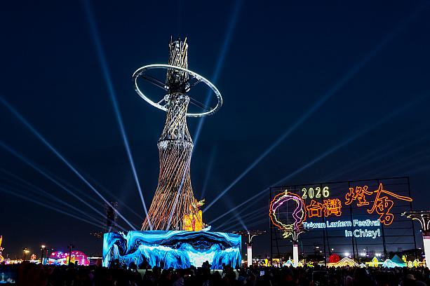 その後、こうなったらメインランタン「光沐－世界的阿里山」だけは見逃せない！しっかりとこの目に収めて満足満足！