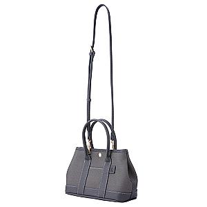 灰色女神皮革提背袋$950