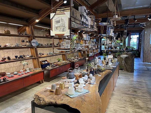 台北だと永康街にも支店がありますが、ナビは個人的に鶯歌に根付いていると感じるこの店舗が好きです