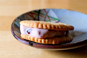 【台湾土産レビュー】我が家のナンバー1「牛軋餅(ヌガークラッカー/ヌガーサンド)」決定戦！7ブランド13種類を一度に食べ比べたおすすめ人気ランキングはこれだ！