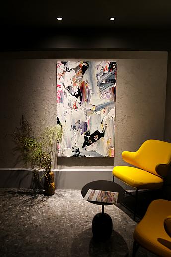 店内にはおしゃべりするが響くカジュアルな雰囲気で居心地満点！気軽に訪れることができますよ。