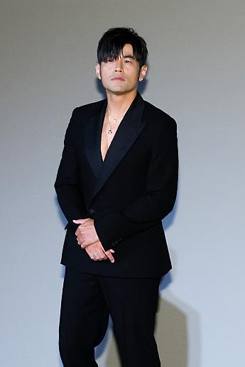 【台北現地レポ】台湾スター周杰倫の記者会見に潜入！映画館で体感した最新MVがすごすぎた 周杰倫 ジェイ・チョウ 太陽之子 周董 阿Ken淘金小鎮