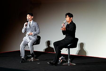 二人の楽しい掛け合いで色々な秘話が飛び出して楽しすぎる記者会見！