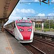 ちなみに、写真に写っている「普悠瑪號」は車両形式「TEMU2000」として引き続き運行されますが、おなじみの赤白の外装デザインは年末までに刷新される予定。この紅白カラーが見られるのも残りわずかなので、今回収めることができてよかったです！
