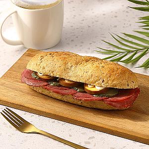 美式牛肉穀物堡$160