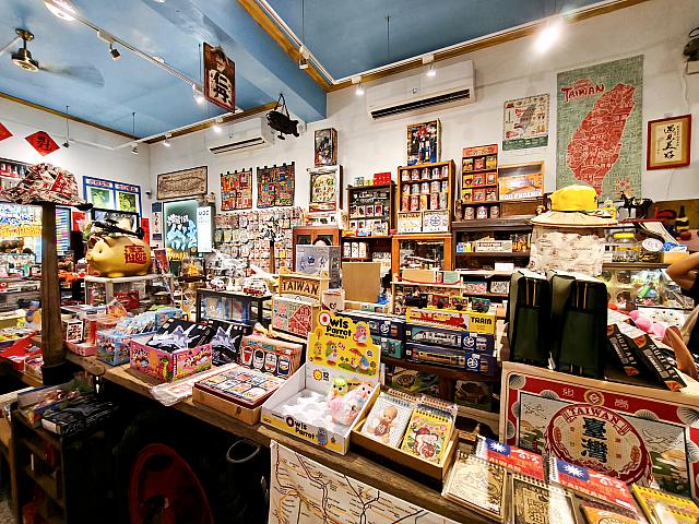 屏東旅行】「台灣卡樂活168(台湾カラフル168)」はまるでレトロ博物館