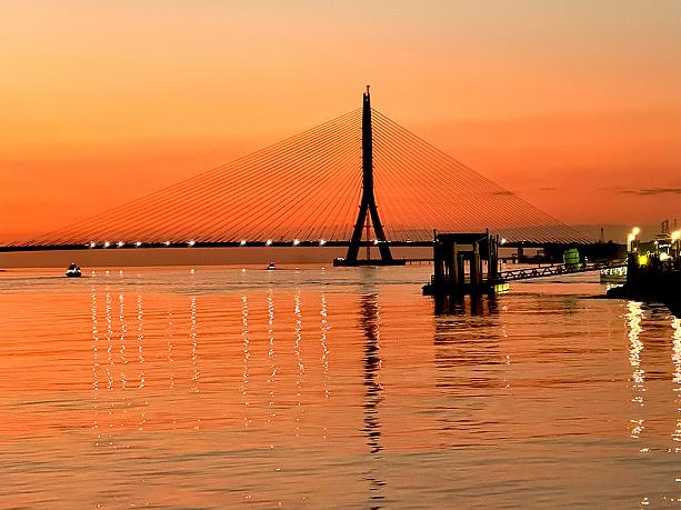【台湾観光スポット】台湾の新名所・淡江大橋が本日2026年5月12日開通！土日限定の二階建てバスで新北市の絶景を巡ろう