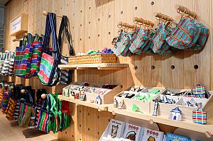 【Taipei Fun PASS限定】台湾旅行で自分だけの「茄芷袋(漁師網バッグ)」作り体験！迪化街・大稻埕を丸ごと楽しもう TaipeiFunPass 北北基おもしろカード 北北基好玩卡 無限暢遊卡 台北観光 台北旅行 台湾旅行 台湾旅 台北旅 台湾観光 人気観光スポット 交通系ICカード クーポン 故宮博物院 台北101 定番スポット お得 乗り放題 DIY体験 台湾みやげ ハンドメイドバッグ オリジナルバッグ 台湾文化体験 台北体験 台北DIY 茄芷袋 漁師網バッグ 大稻埕 迪化街 大稻埕兌換禮品卷 迪化街ギフトバウチャー 迪化街街歩き 大稻埕散策 迪化街観光 迪化街グルメ 迪化街お土産 FunLAB 好玩製物所 李亭香 大春煉皂 生態綠咖啡 竹木造咖 黄長生薬行 聯通漢芳 有記名茶 台湾日和 芙稻菓室小花園靴店