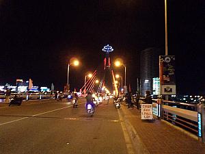 夜のソンハン橋