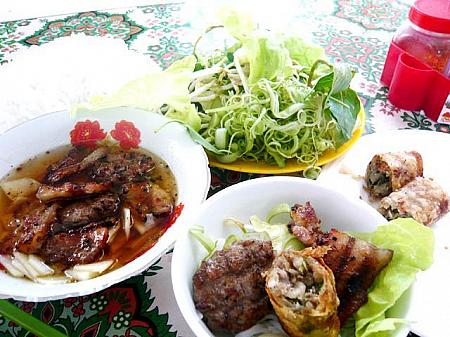 <B>Bun cha　ブンチャー</B><br>北部ハノイで人気のブンの食し方