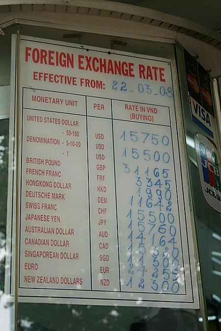 ■ベトナムの通貨、ホーチミンの両替事情