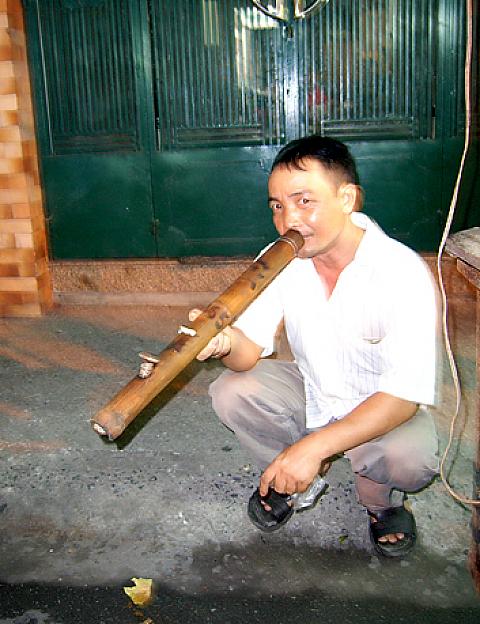 ベトナムのニュースから 第5回 喫煙天国の行方 ベトナムナビ