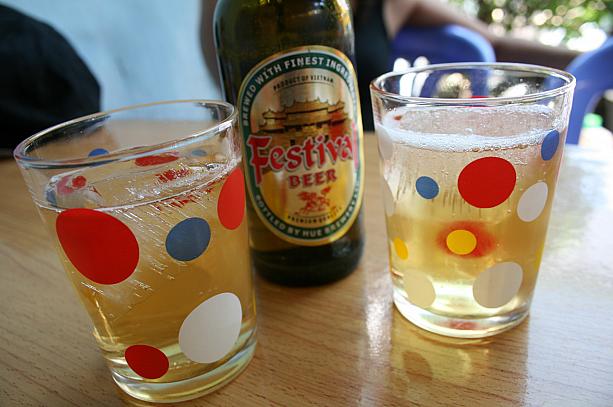 最後はやっぱり…全然フェスティバルじゃない味、フエの「フェスティバルビール」！