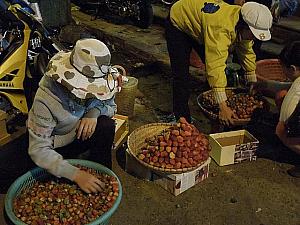 ベトナムで見かけるイチゴのほとんどはダラットで栽培されています