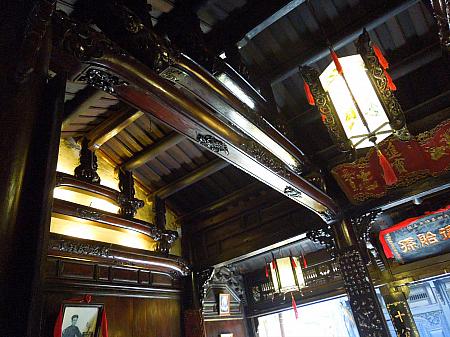 建築様式は江戸当時の京都のそれに倣う