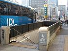 地下鉄４号線ミョンドン（明洞・Myeong-dong・424）駅１０番出口を出て、