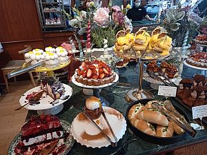 ANTIQUE COFFEE 延南店 | グルメ・レストラン－ソウルナビ