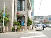 まっすぐ進み、釜山銀行の前を過ぎさらに行くと、