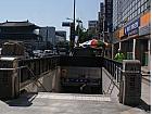地下鉄１・４号線トンデムン（東大門・Dongdaemun・128/421）駅１番出口を出て