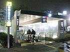 地下鉄２・３号線ウルチロサンガ（乙支路３街・Euljiro 3(sam)-ga・203/330）駅１２番出口を出て