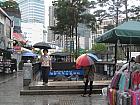 地下鉄１・４号線トンデムン（東大門・Dongdaemun・128/421）７番出口を出て直進。