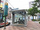 地下鉄４号線ミョンドン（明洞・Myongdong・424）駅３番出口を出て